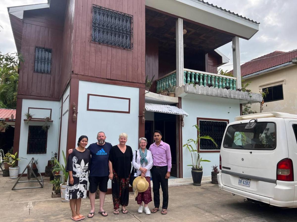 Lotus Blanc Homestay Battambang Exterior foto