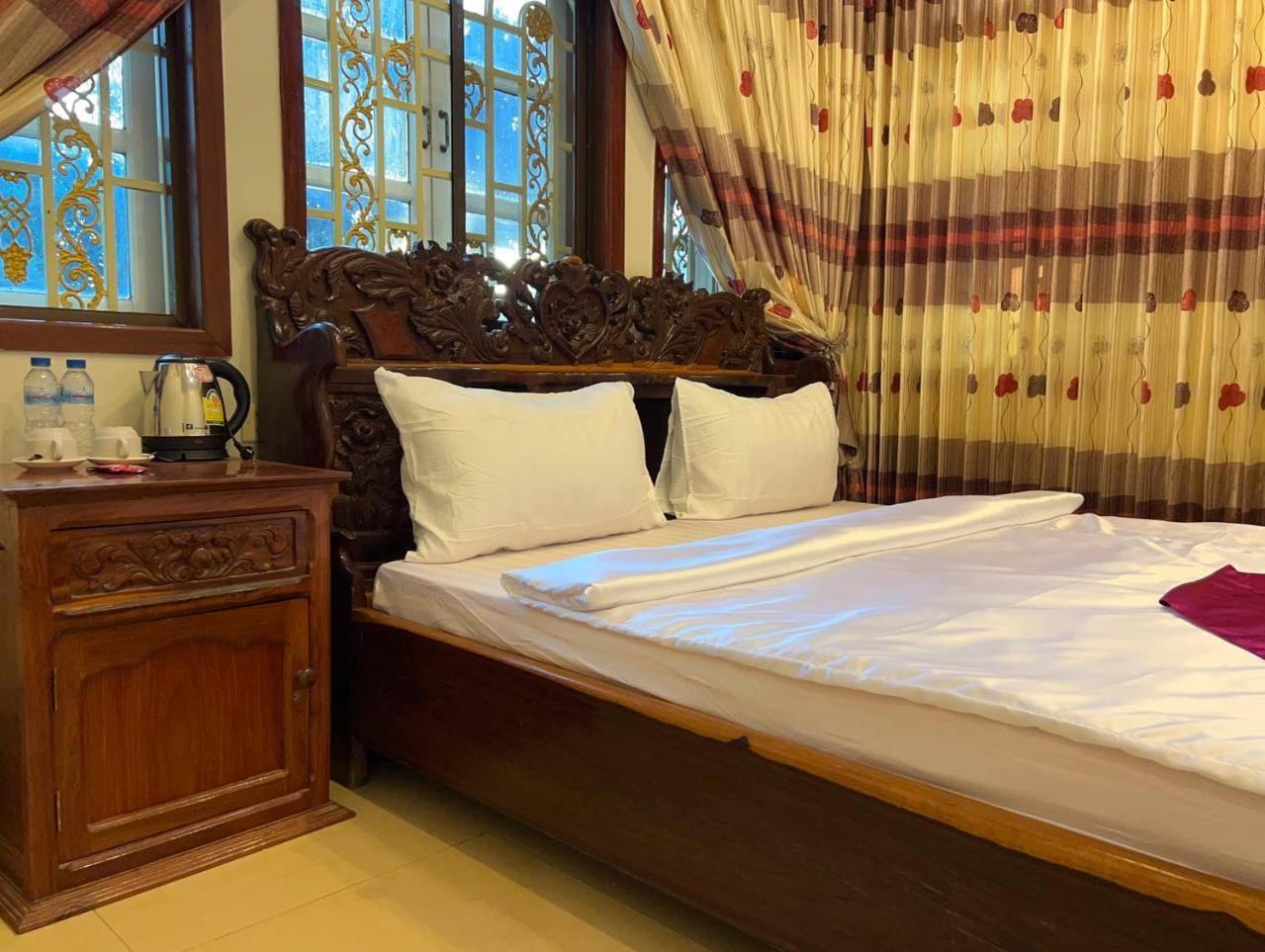 Lotus Blanc Homestay Battambang Exterior foto