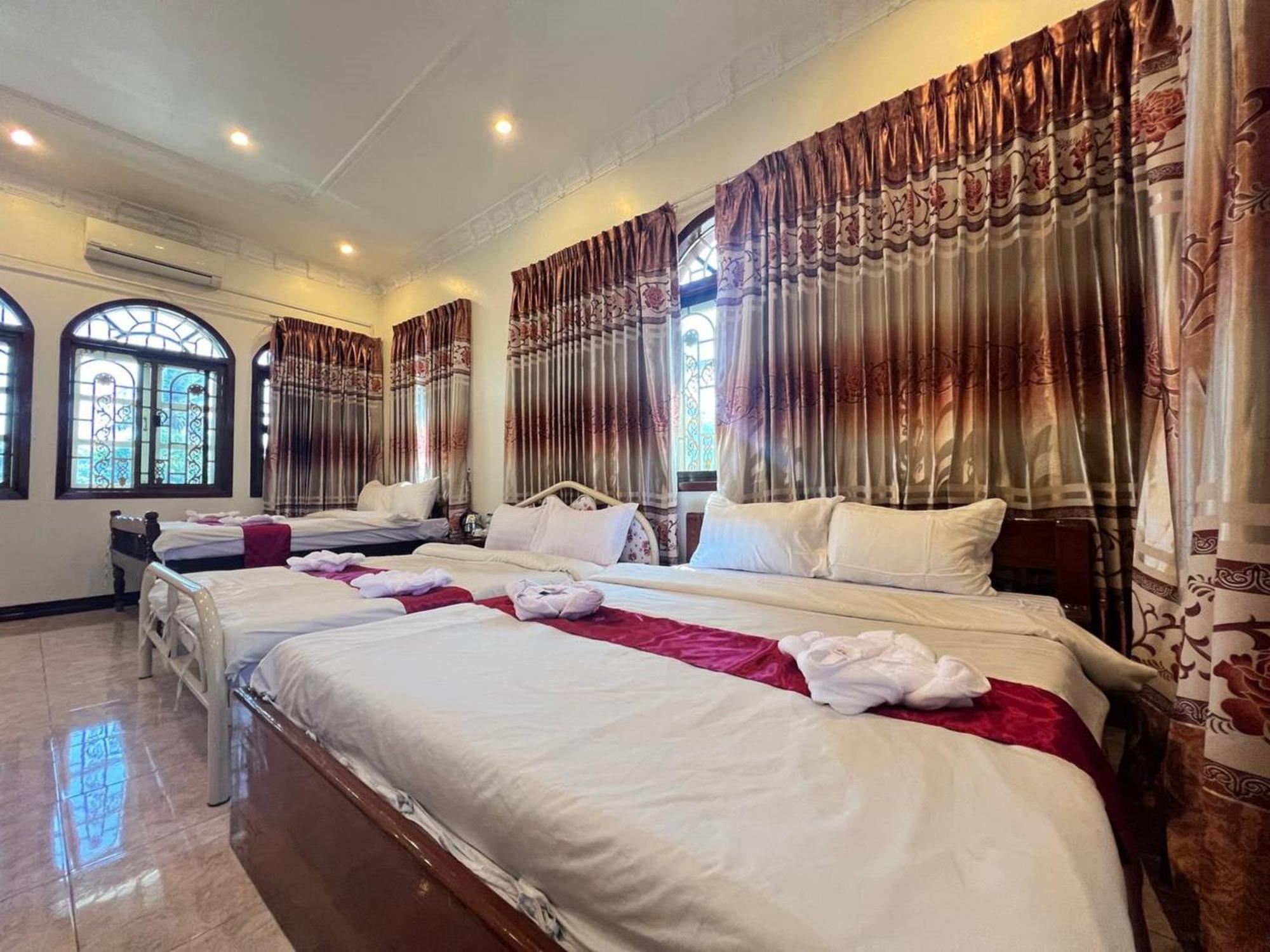 Lotus Blanc Homestay Battambang Exterior foto